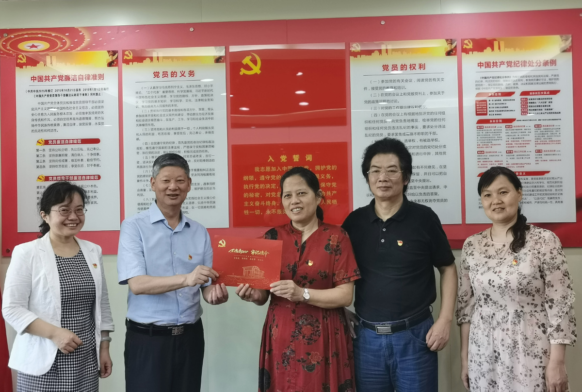 文史3.jpg 文史3.jpg