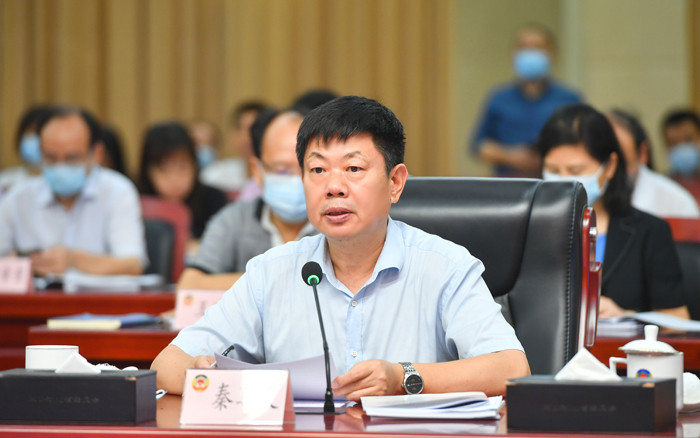 秦尊文.jpg 秦尊文.jpg