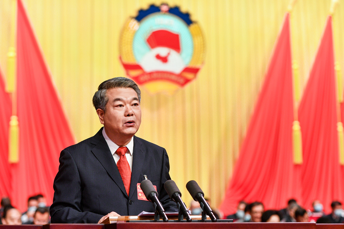 李兵.jpg 李兵.jpg