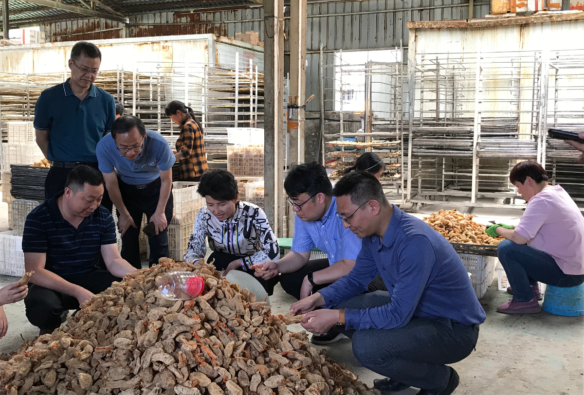 f0eda2306b5e0a83a3c0b9343affb42.jpg f0eda2306b5e0a83a3c0b9343affb42.jpg