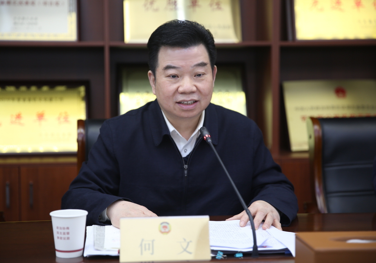 LT1A6043.jpg LT1A6043.jpg