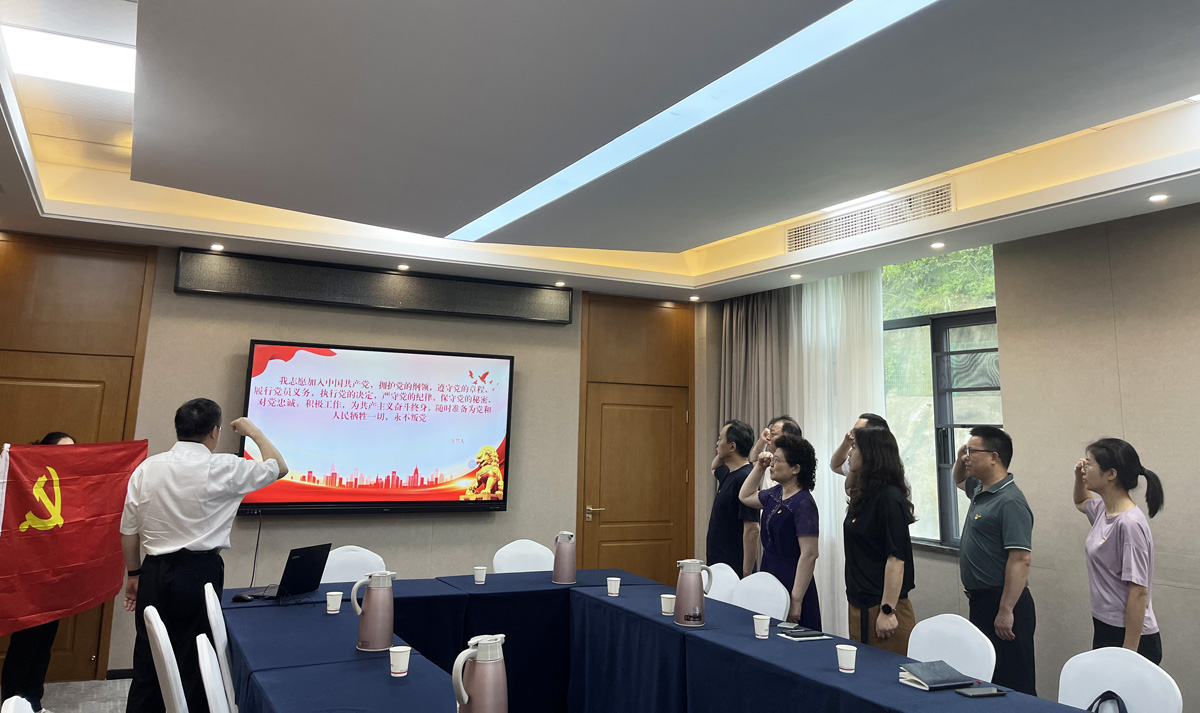 8316b9e9d282d52569f01274b4408a1.jpg 8316b9e9d282d52569f01274b4408a1.jpg