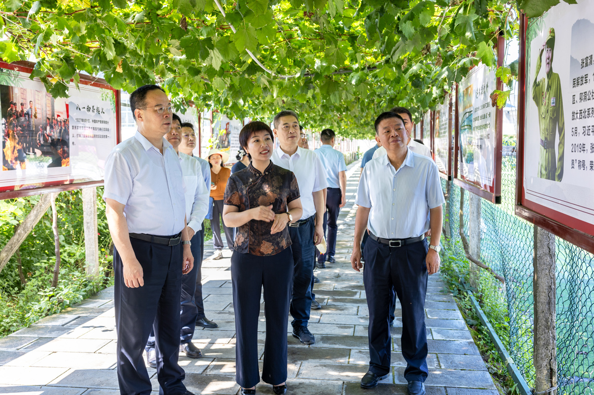 b16eb8584e296f58a8477a65bd685ba.jpg b16eb8584e296f58a8477a65bd685ba.jpg