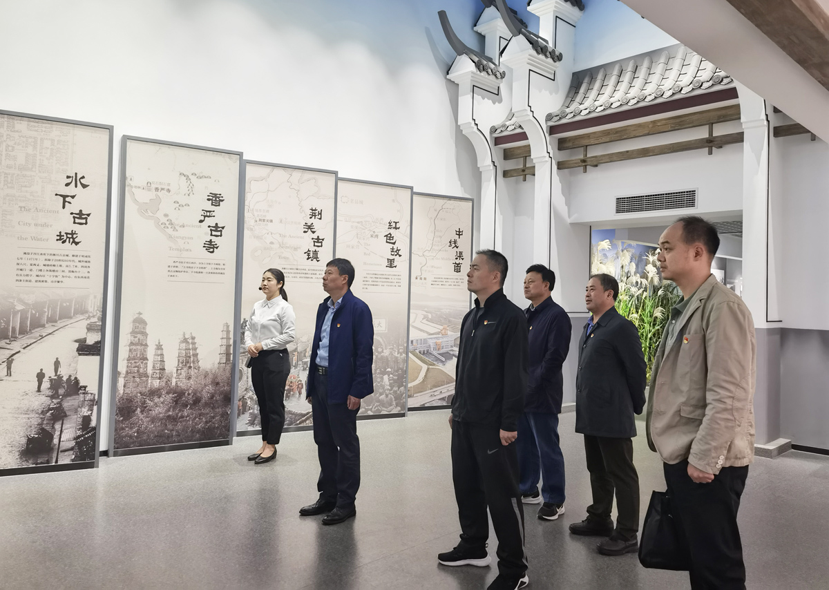 592119766b9abdcfa31bd5cae79b2c0.jpg 592119766b9abdcfa31bd5cae79b2c0.jpg