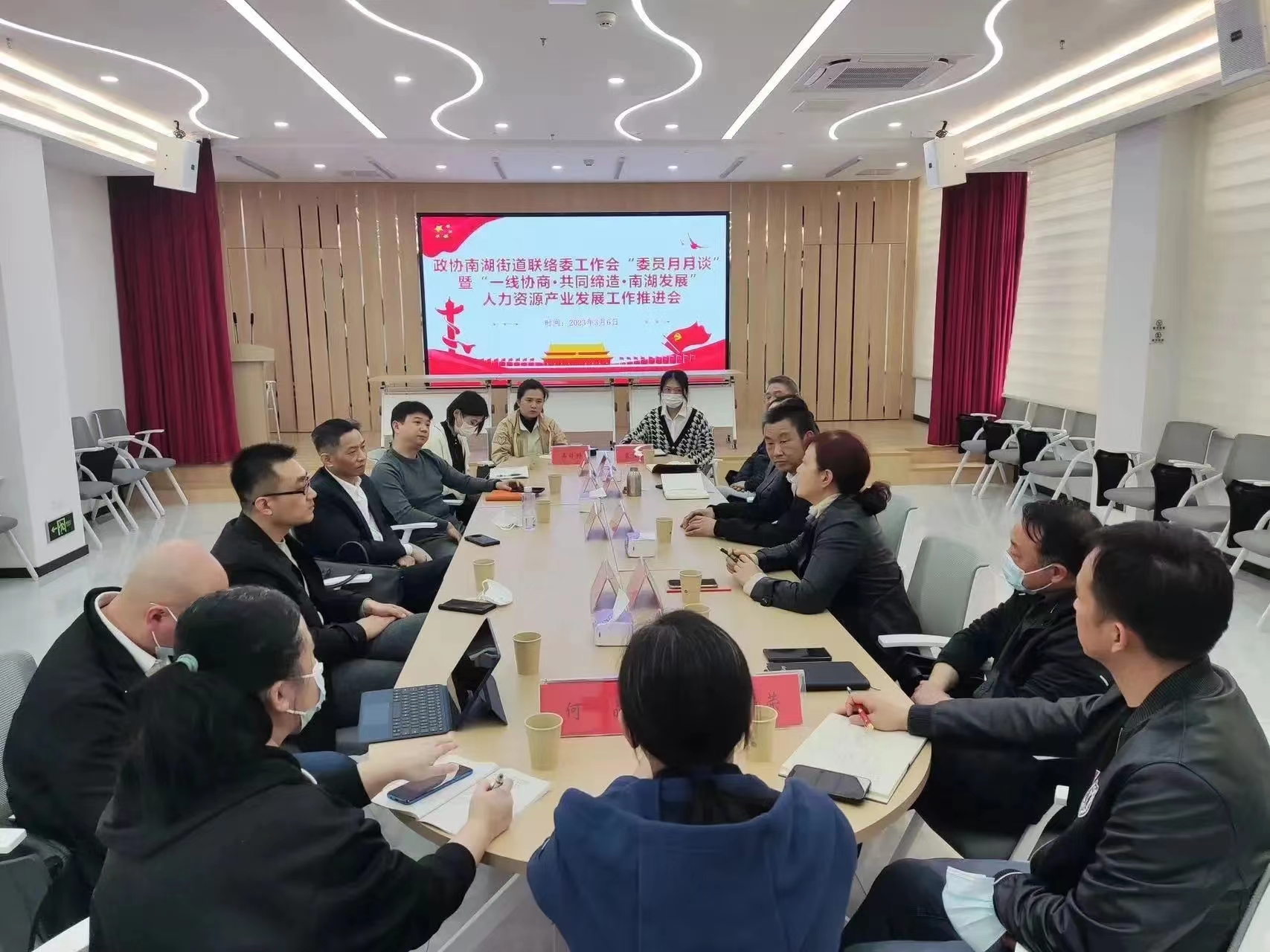 873157787.jpg 873157787.jpg