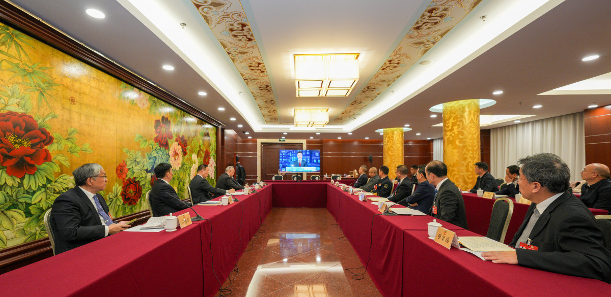 1965626373.jpg 1965626373.jpg