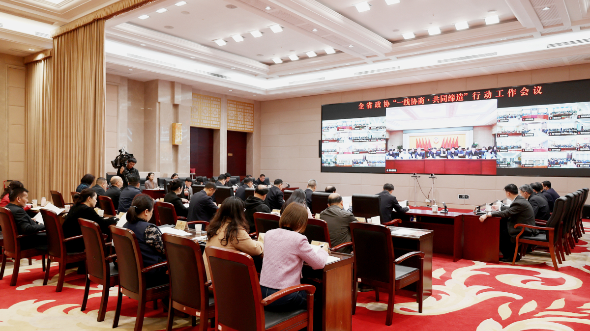 2003418997.jpg 2003418997.jpg