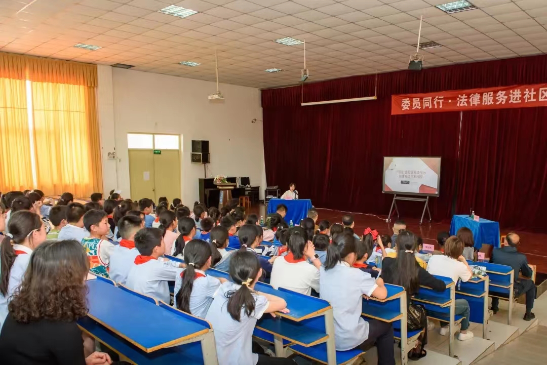 1370376345.jpg 1370376345.jpg