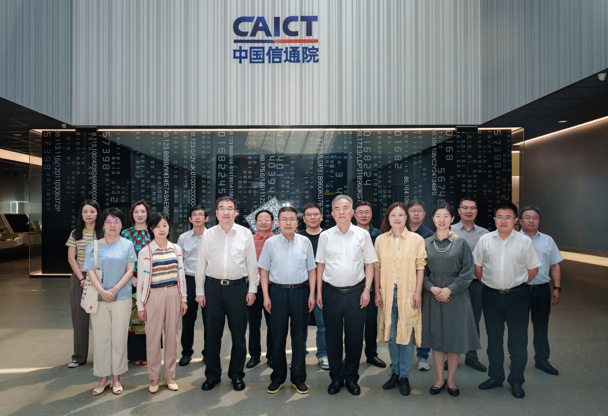 798315684.jpg 798315684.jpg