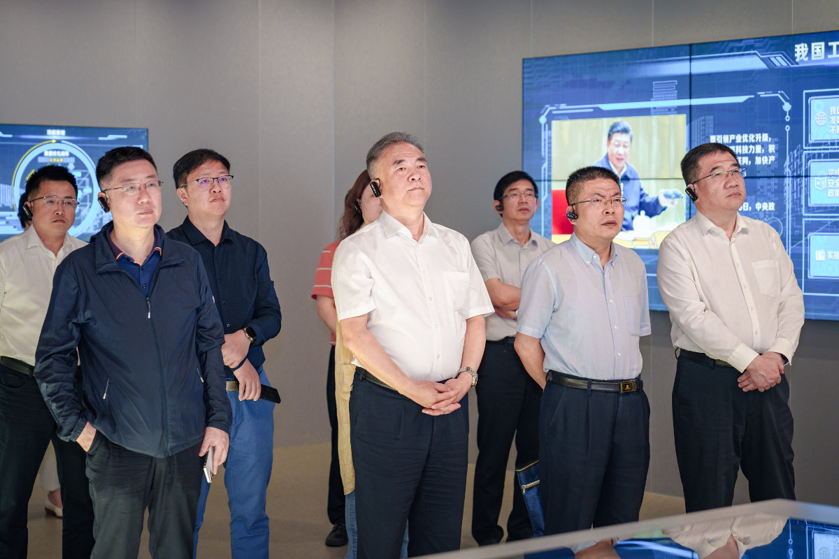 234880940.jpg 234880940.jpg