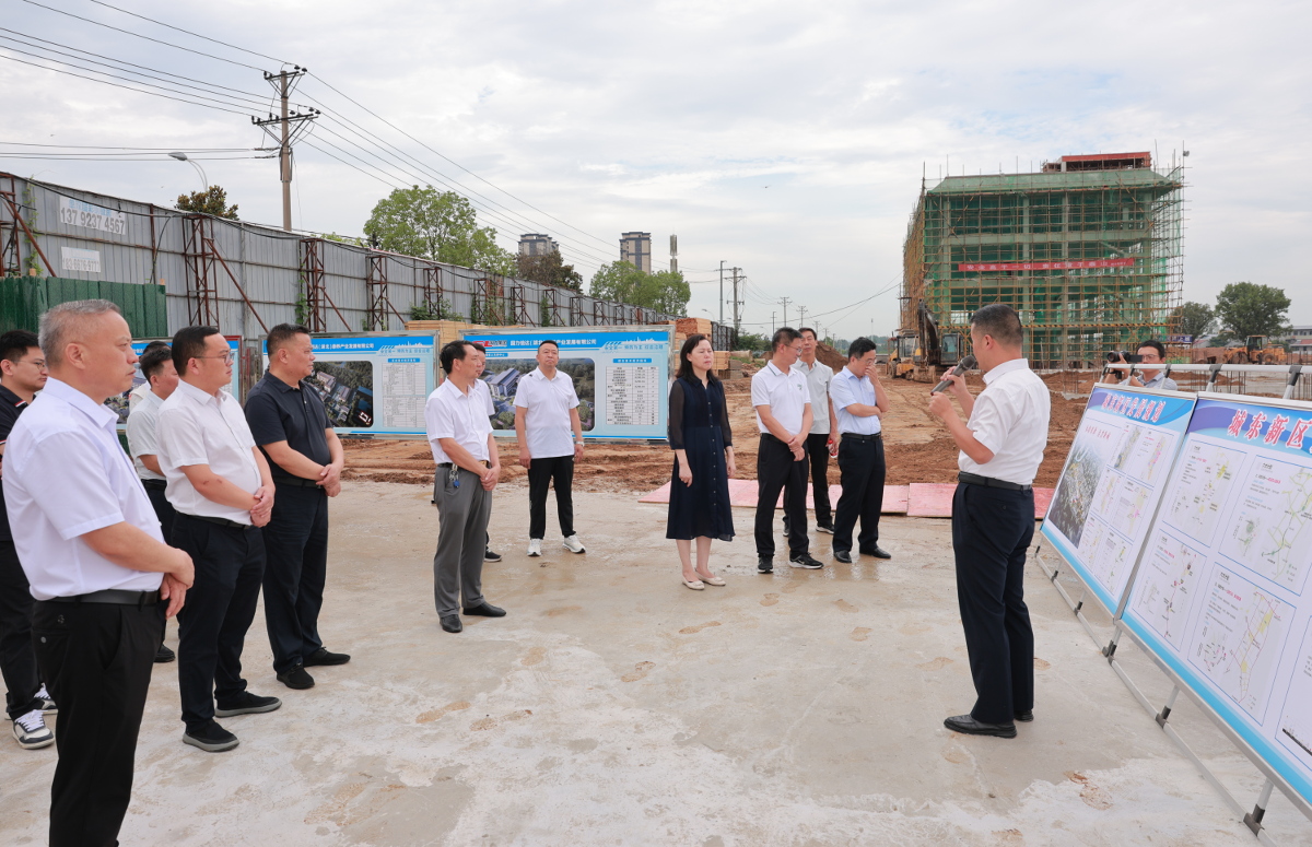 1823906918.jpg 1823906918.jpg