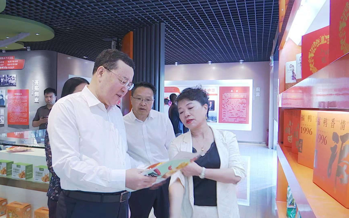 1970937739.jpg 1970937739.jpg