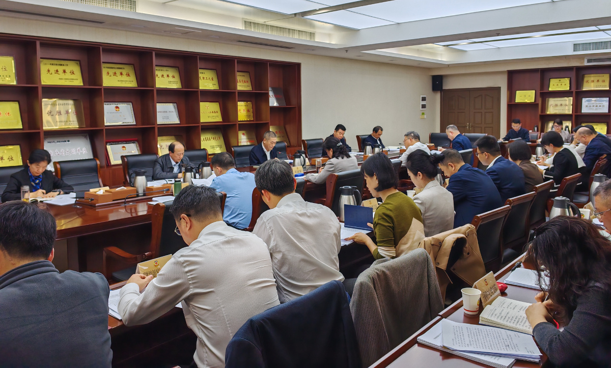 56596618.jpg 56596618.jpg