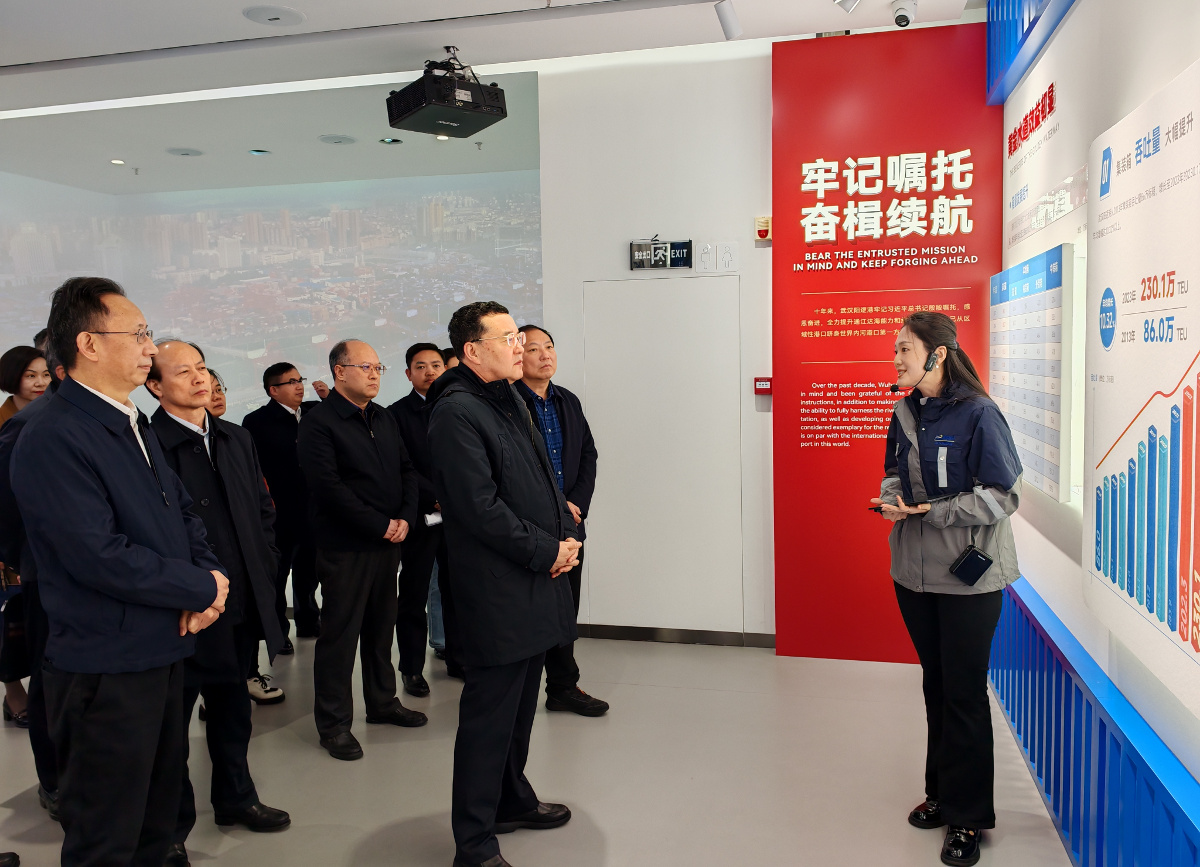 806321591.jpg 806321591.jpg