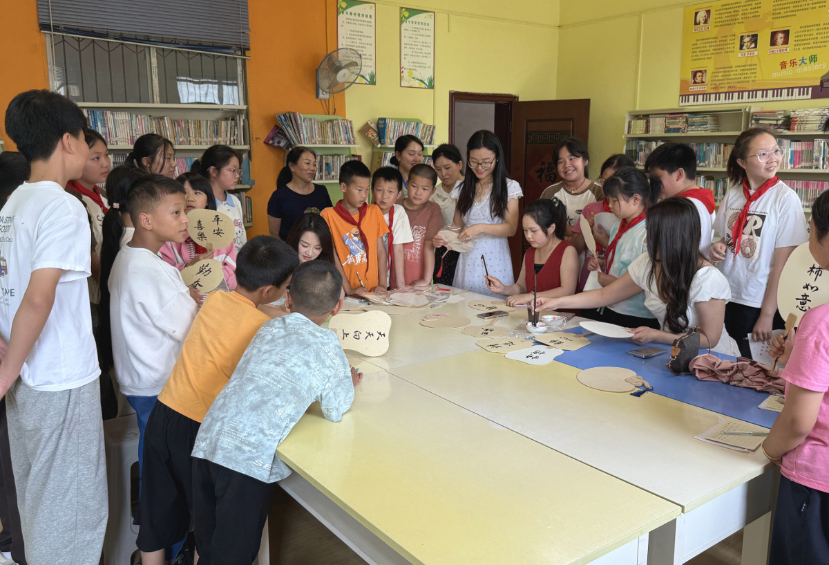 b6ba95fed634120c42c519aabf56c996.jpg b6ba95fed634120c42c519aabf56c996.jpg