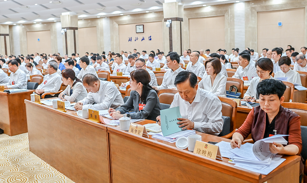 627185378.jpg 627185378.jpg