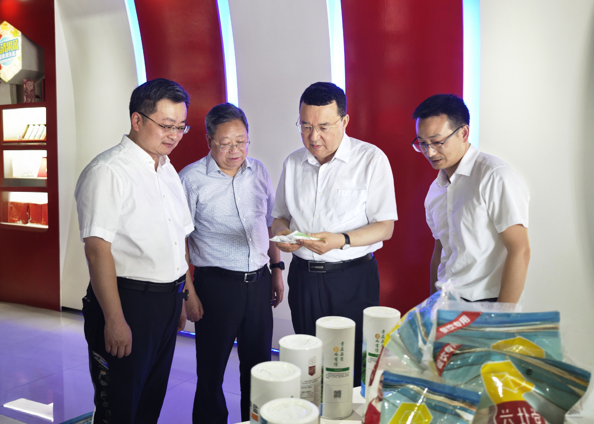 855488556.jpg 855488556.jpg