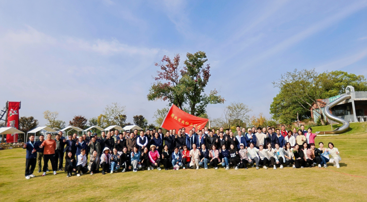 e1f85806d30cb405641b1c64cd395973.jpg e1f85806d30cb405641b1c64cd395973.jpg