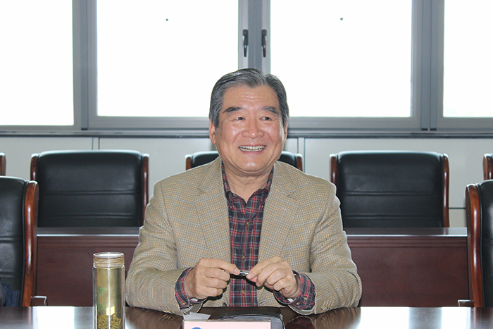 1 王振有副主席出席會(huì)議并講話.jpg