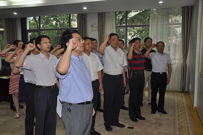 1 3 重溫入黨誓詞.jpg